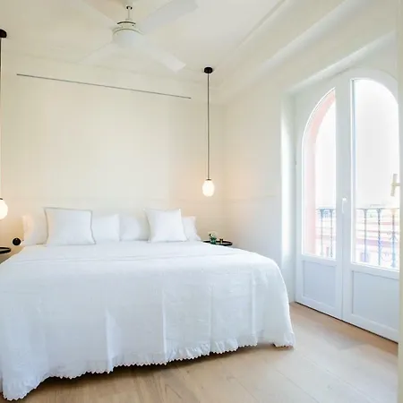 Nuea Torreon סביליה